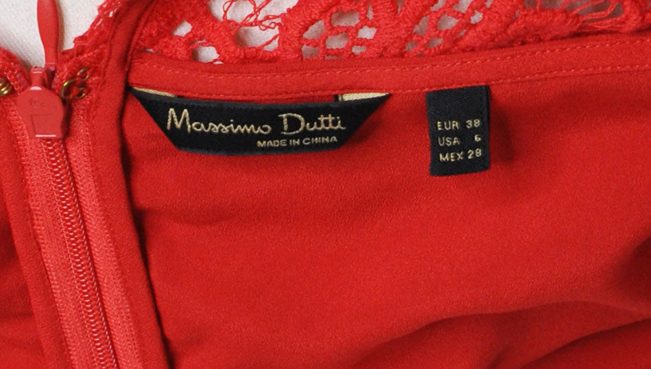 Vintage Massimo Dutti 2010s Red Lace Dress in Excellent condition - Size EU 38/ US 6