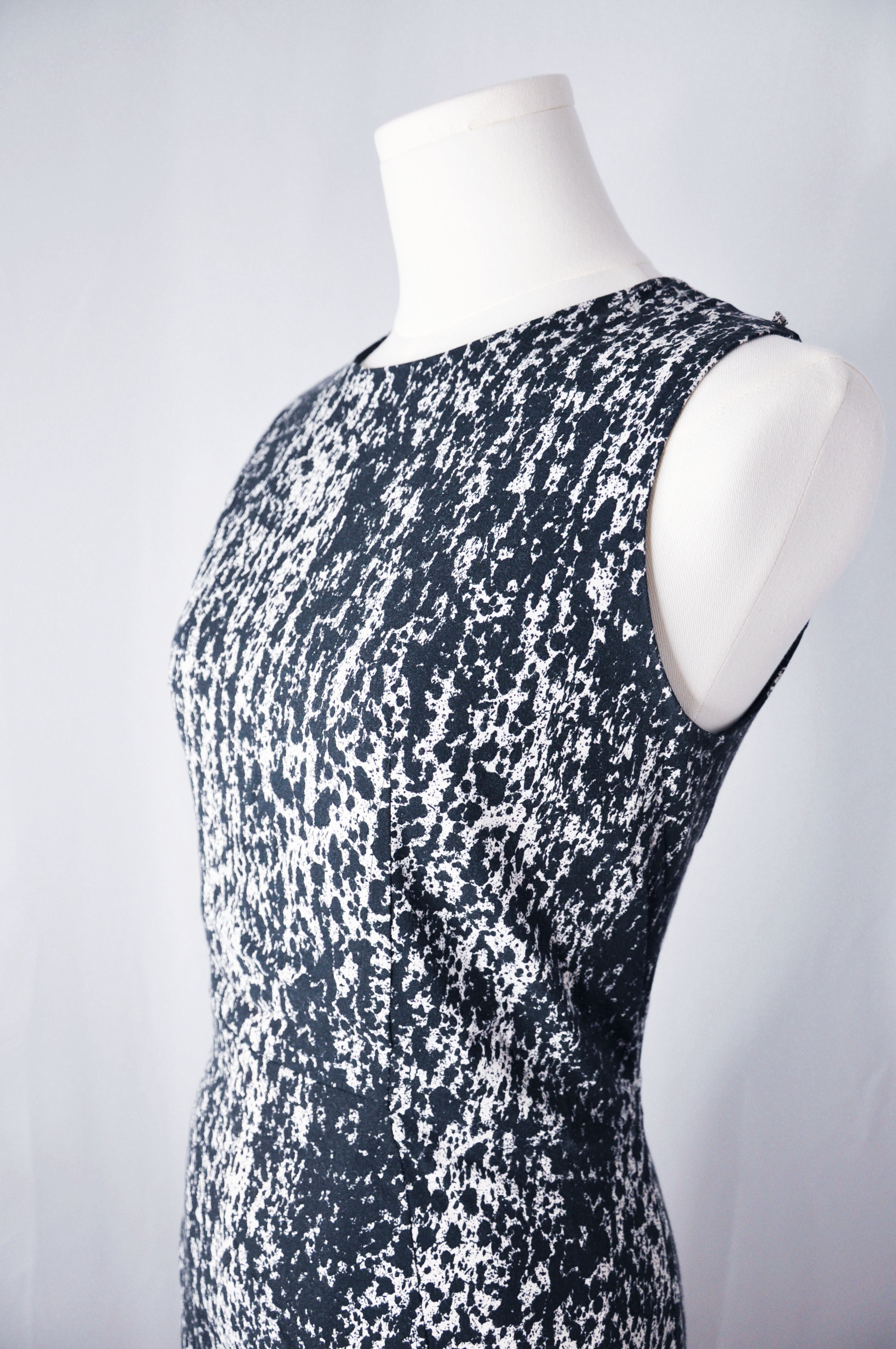 Vintage Max Mara / SportsMax 2010s Pencil Dress
